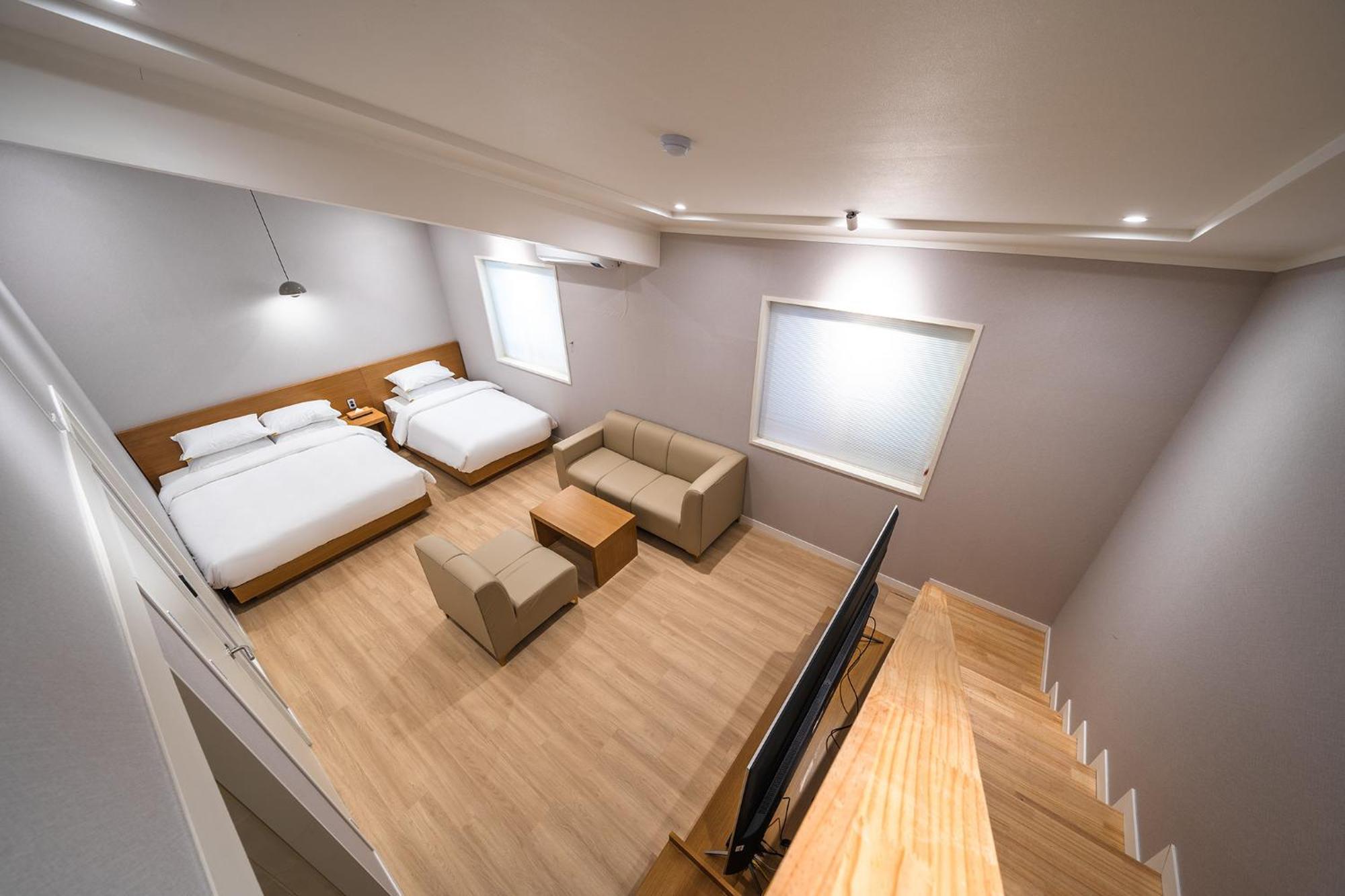 Mono Hotel Suwon Luaran gambar