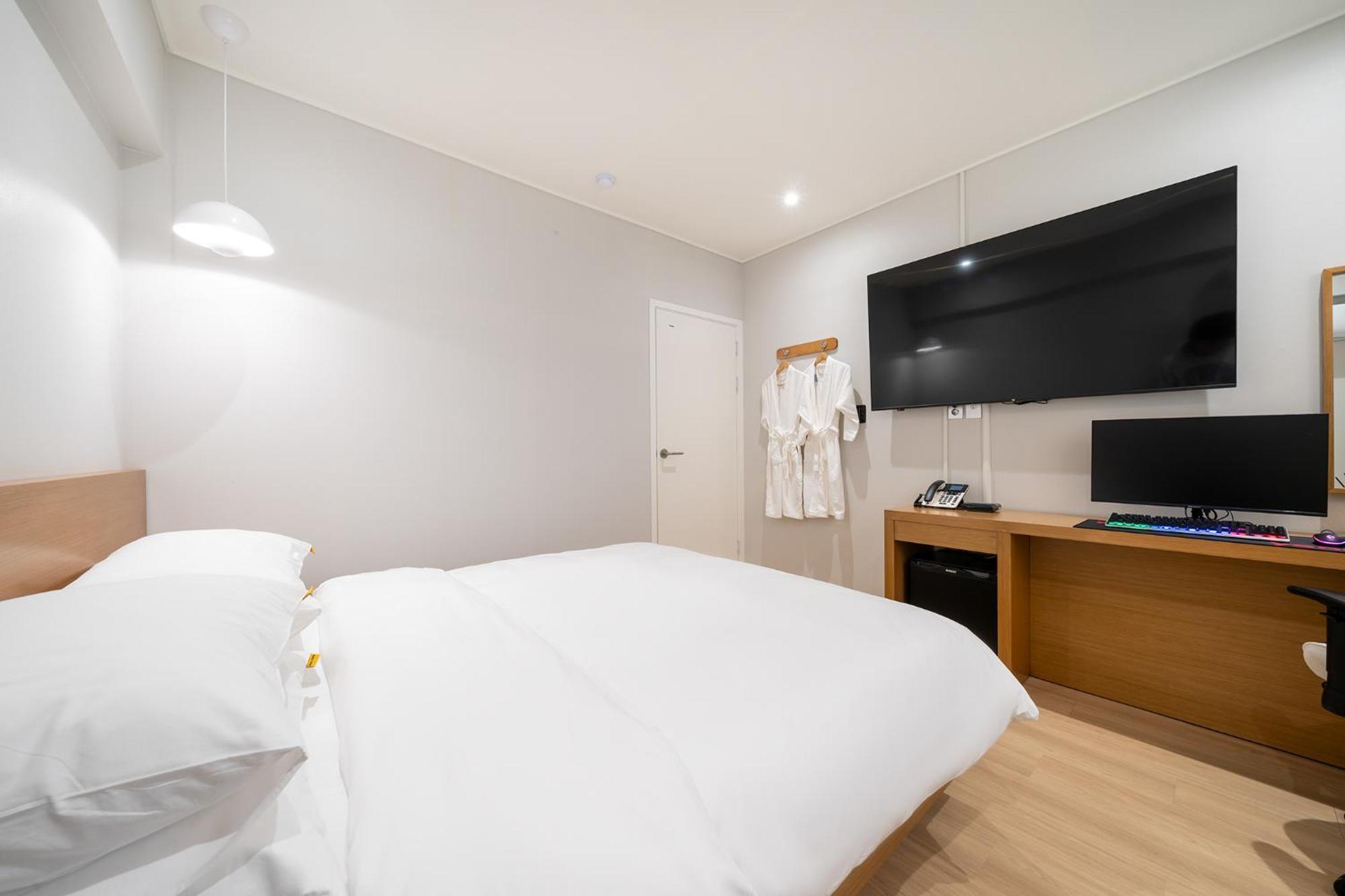 Mono Hotel Suwon Luaran gambar