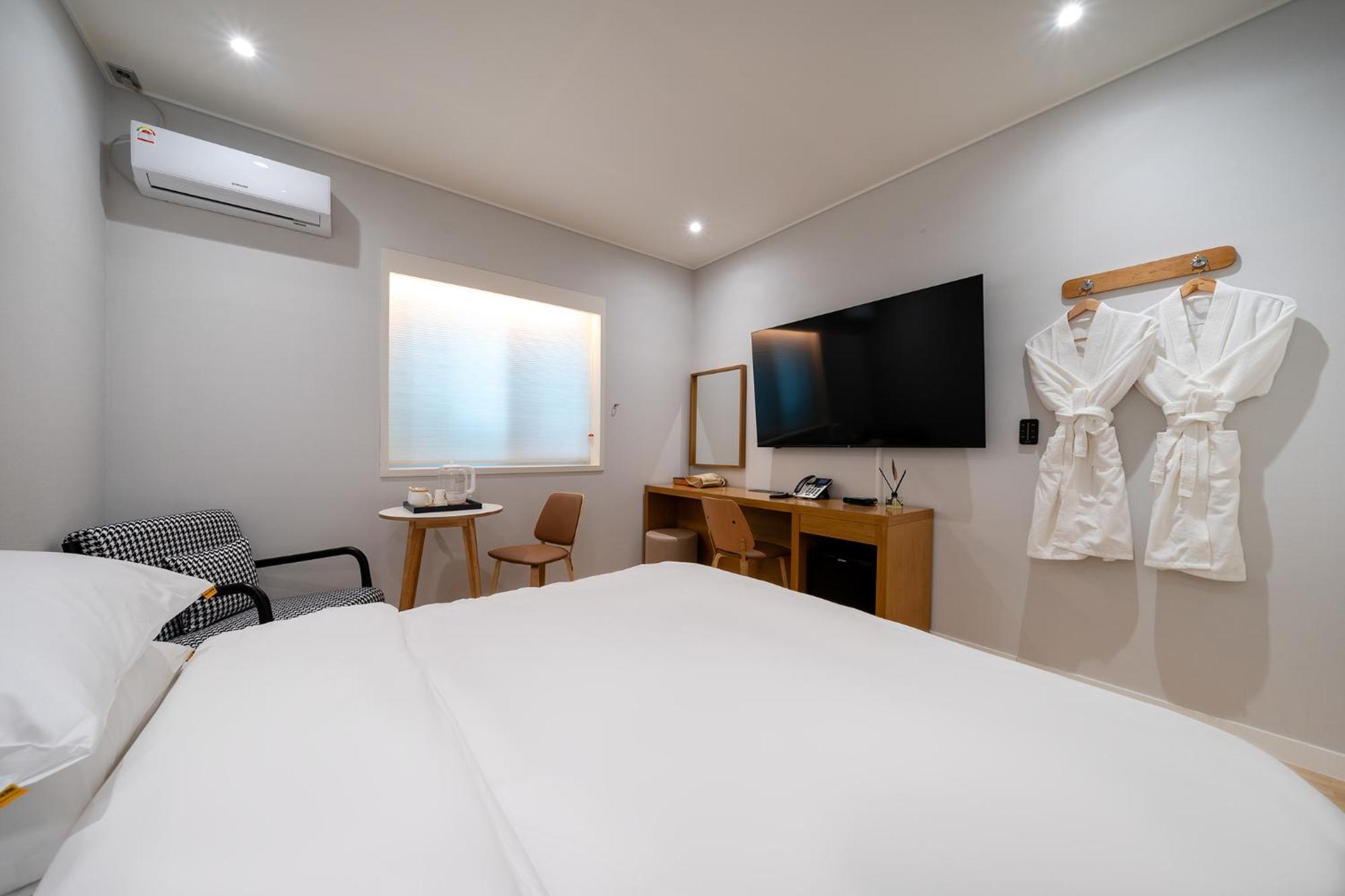 Mono Hotel Suwon Luaran gambar