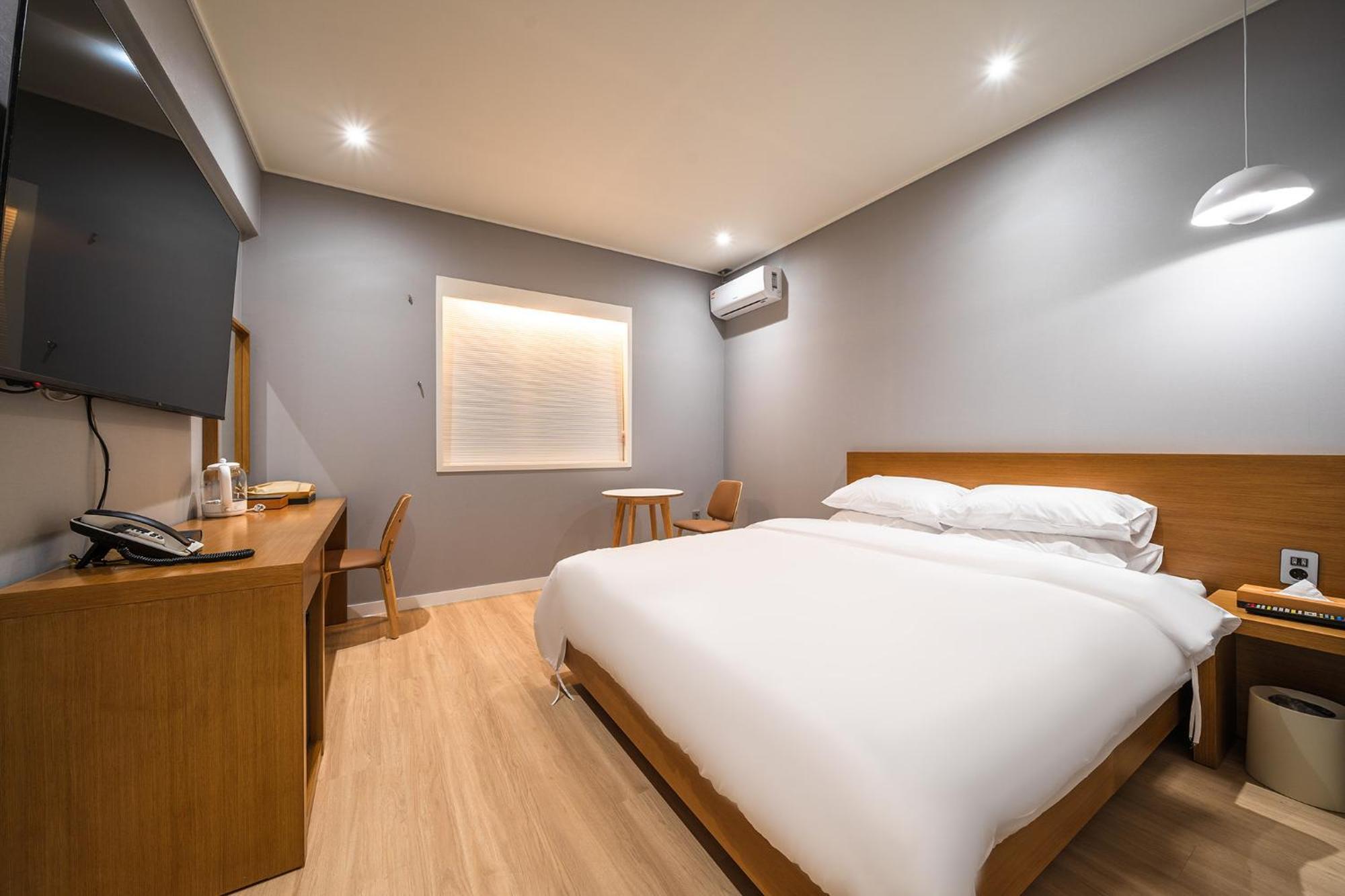 Mono Hotel Suwon Luaran gambar