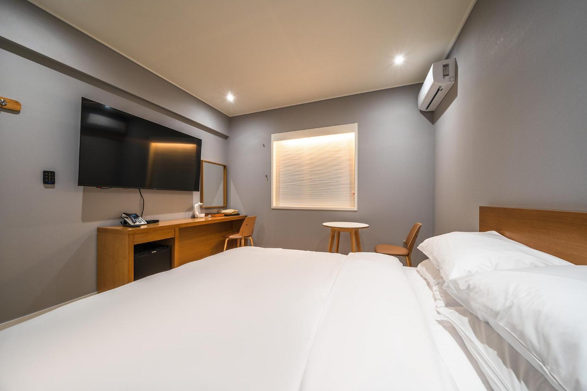Mono Hotel Suwon Luaran gambar