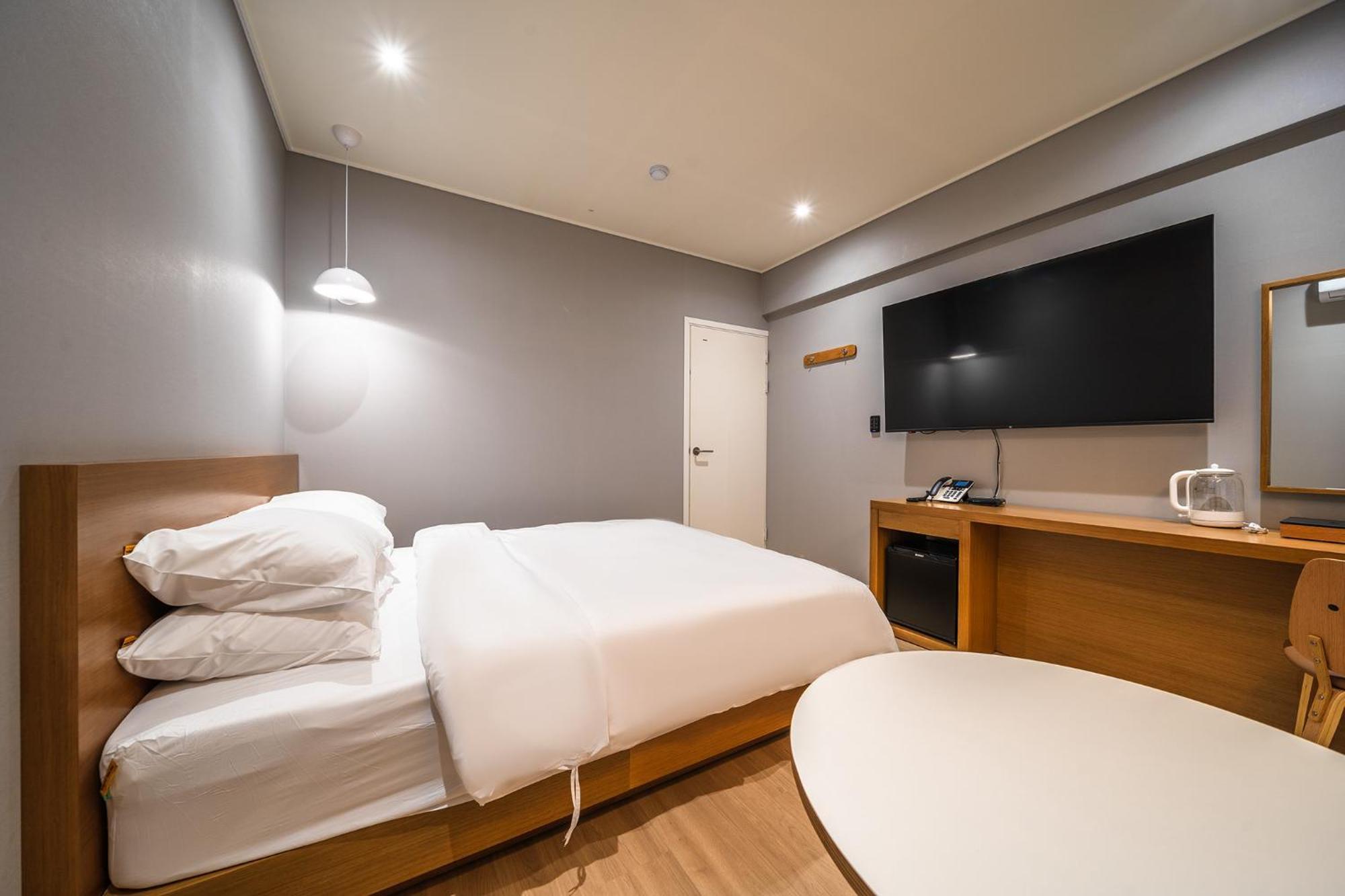 Mono Hotel Suwon Luaran gambar